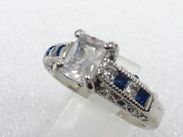 Japanese Kimono / Antique Accessories Metal